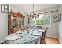 Kitchen - 283 Belvenia Road, Burlington, ON L7L2G5 Photo 12