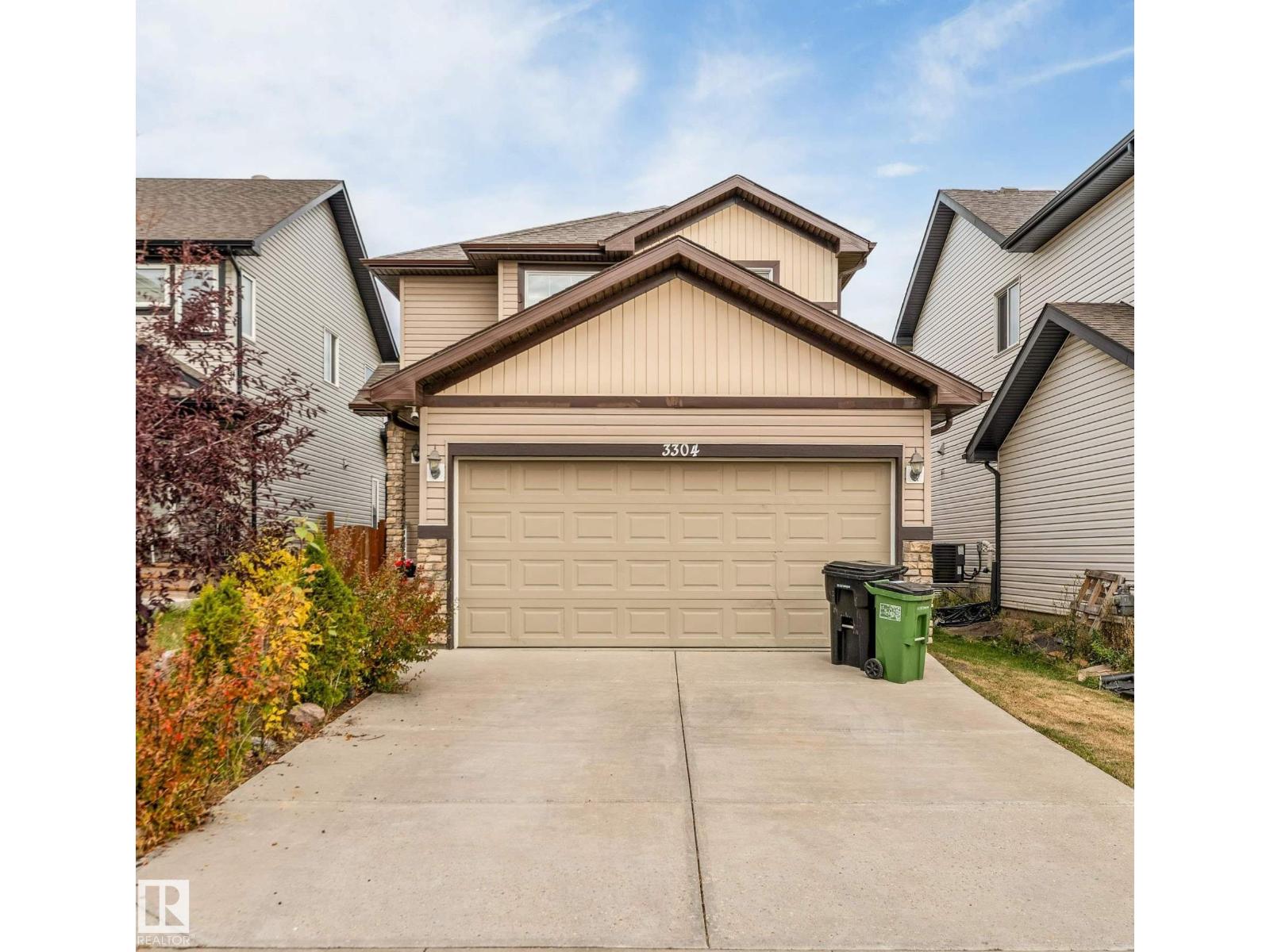 3304 13 AV NW - 1