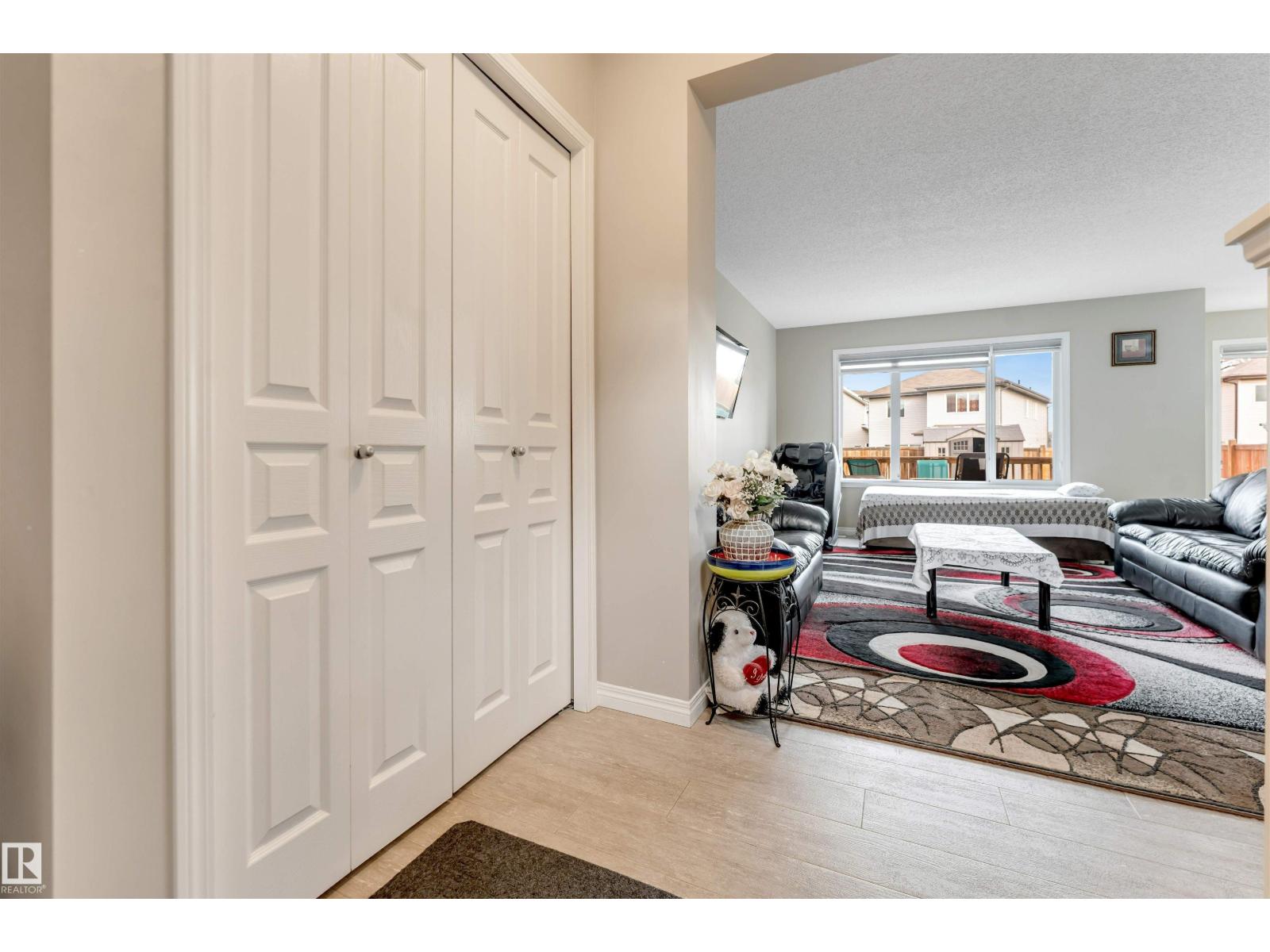 3304 13 AV NW - 14