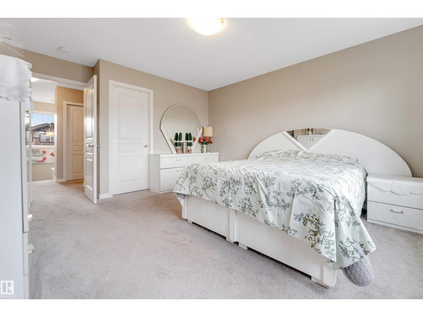 3304 13 AV NW - 27