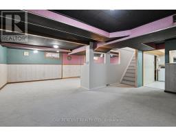 1240 Field Street, Ottawa, ON K2C2R2 Photo 24