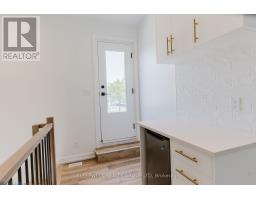 9 - 845 Champlain Street, Ottawa, ON K1C1K3 Photo 11