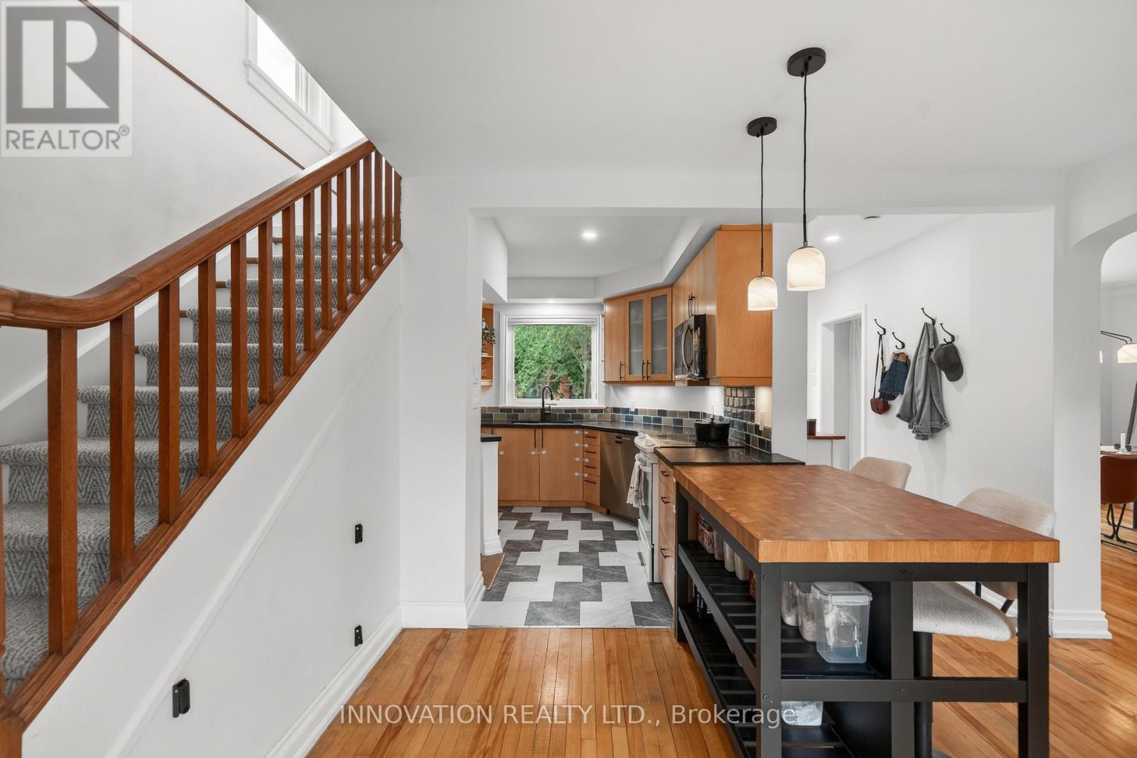 403 ATHLONE AVENUE - 16