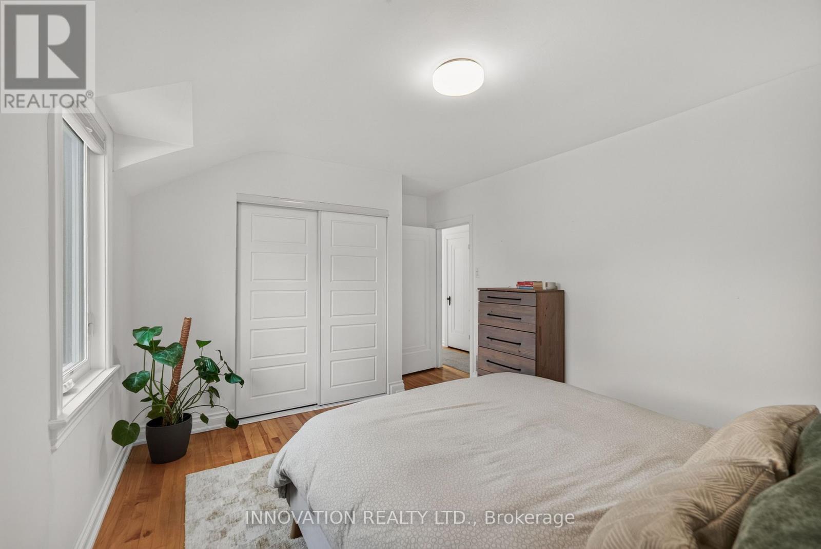 403 ATHLONE AVENUE - 23