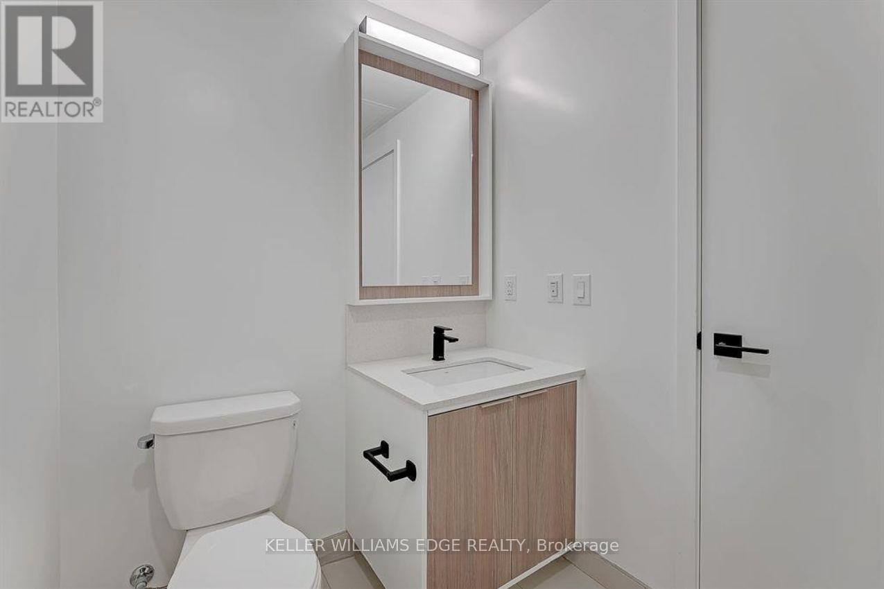 701- 108 Peter Street, Toronto, ON photo 13