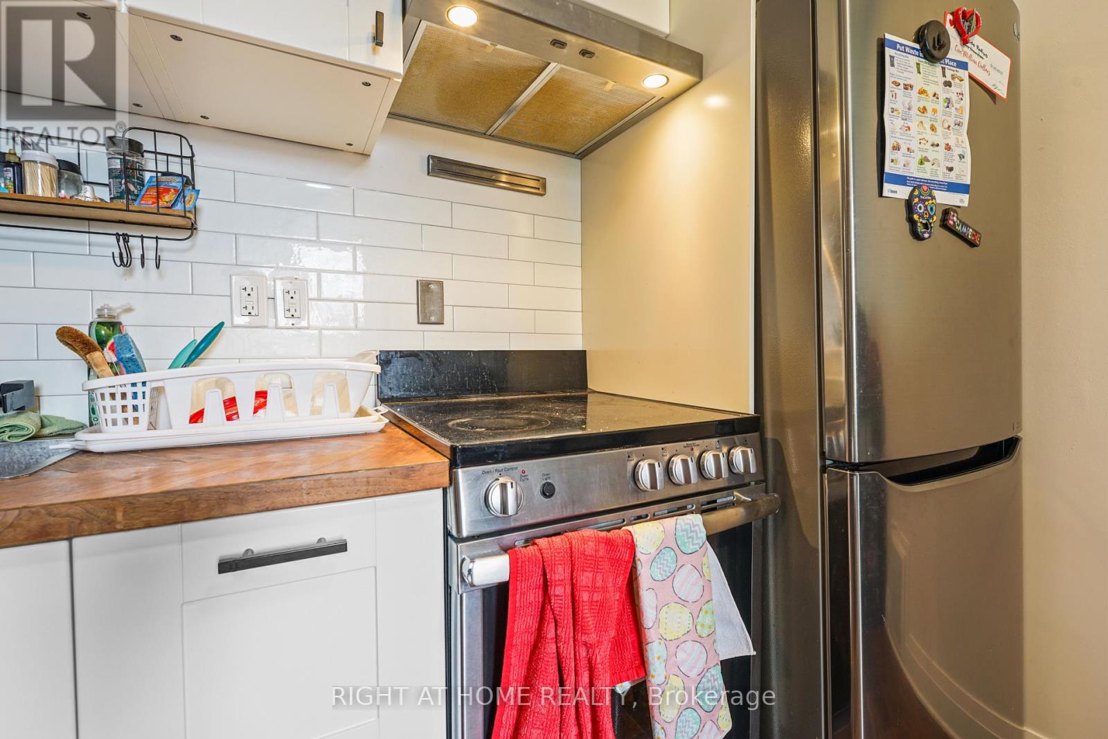 2207 Queen Street East — photo 11