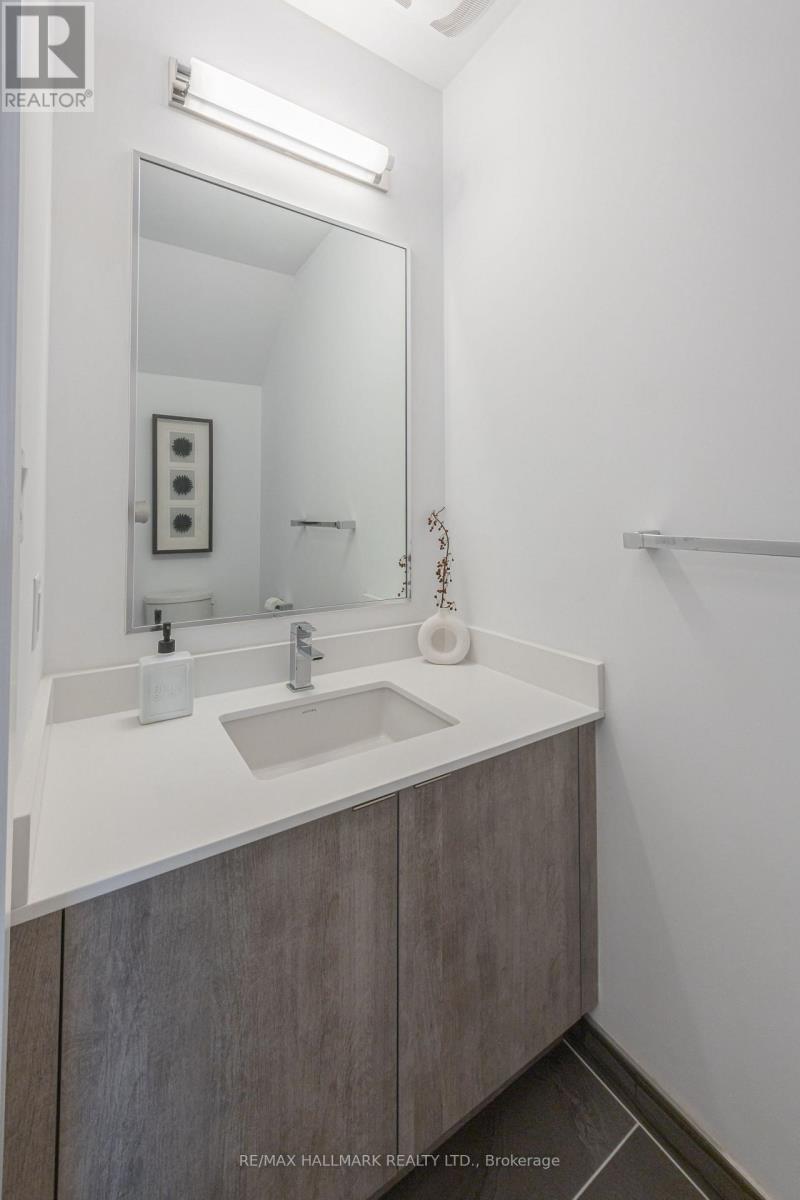 3712 Ferretti Court, Innisfil, ON photo 11