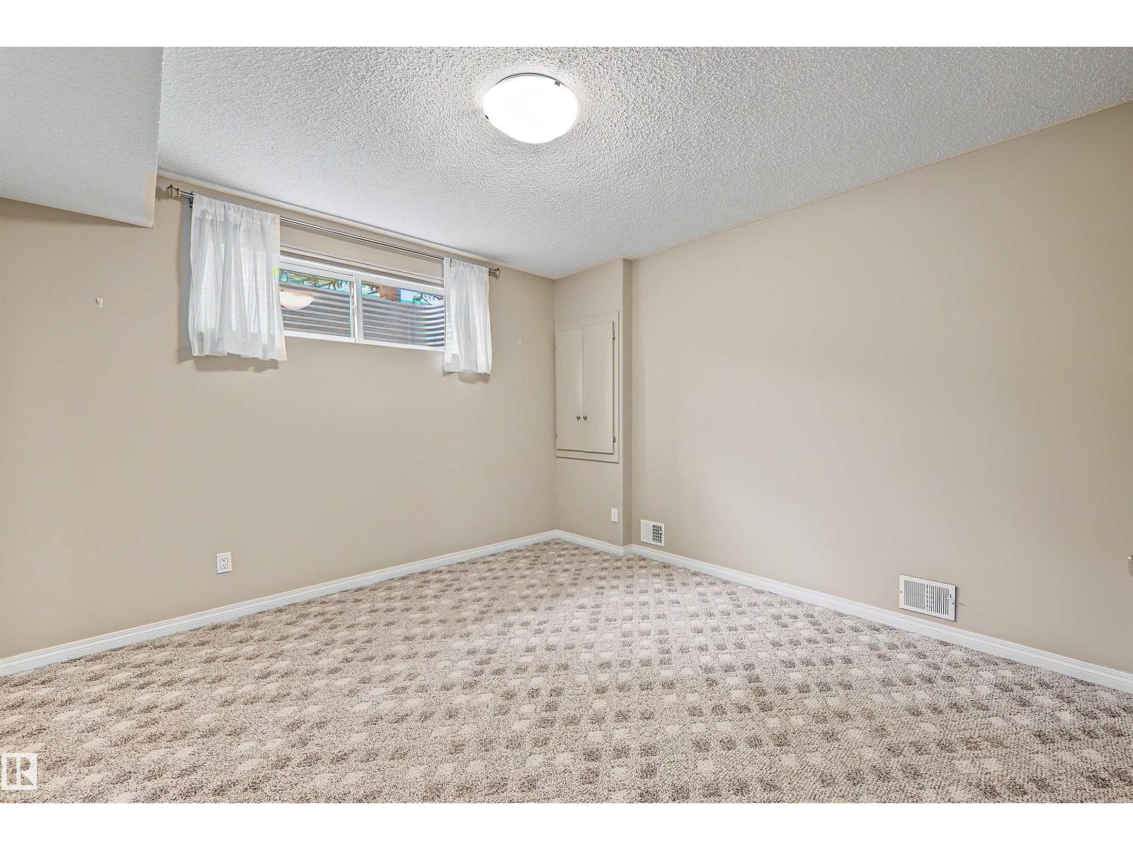 #6 2031 BRENNAN CR NW - 28