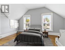 65 Bond Street W, Kawartha Lakes, ON K9V3R3 Photo 14