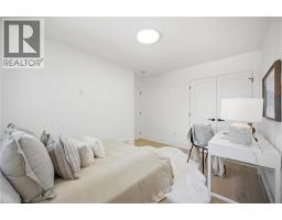 1379 Christina Court, Burlington, ON L7P2V8 Photo 21