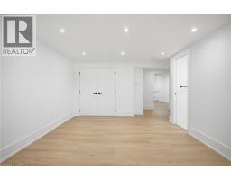 1379 Christina Court, Burlington, ON L7P2V8 Photo 30