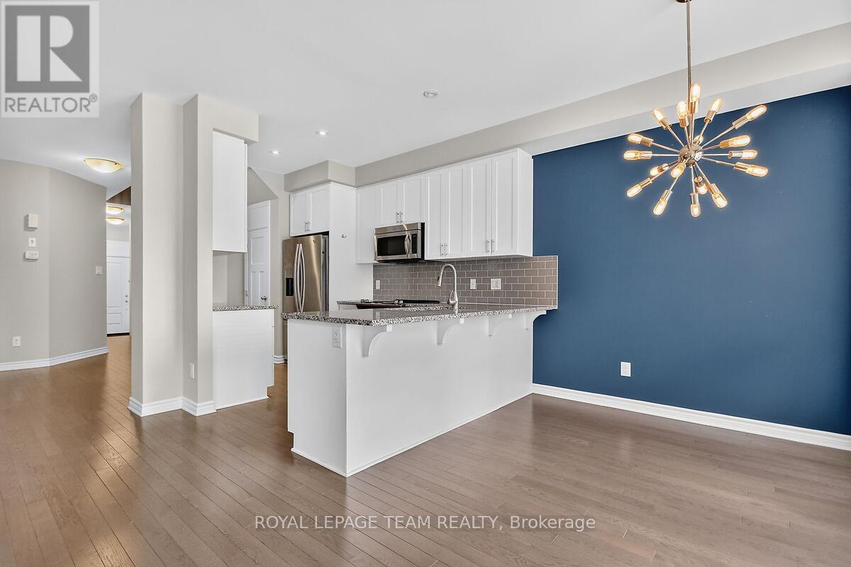 253 FERGUS CRESCENT - Image 13