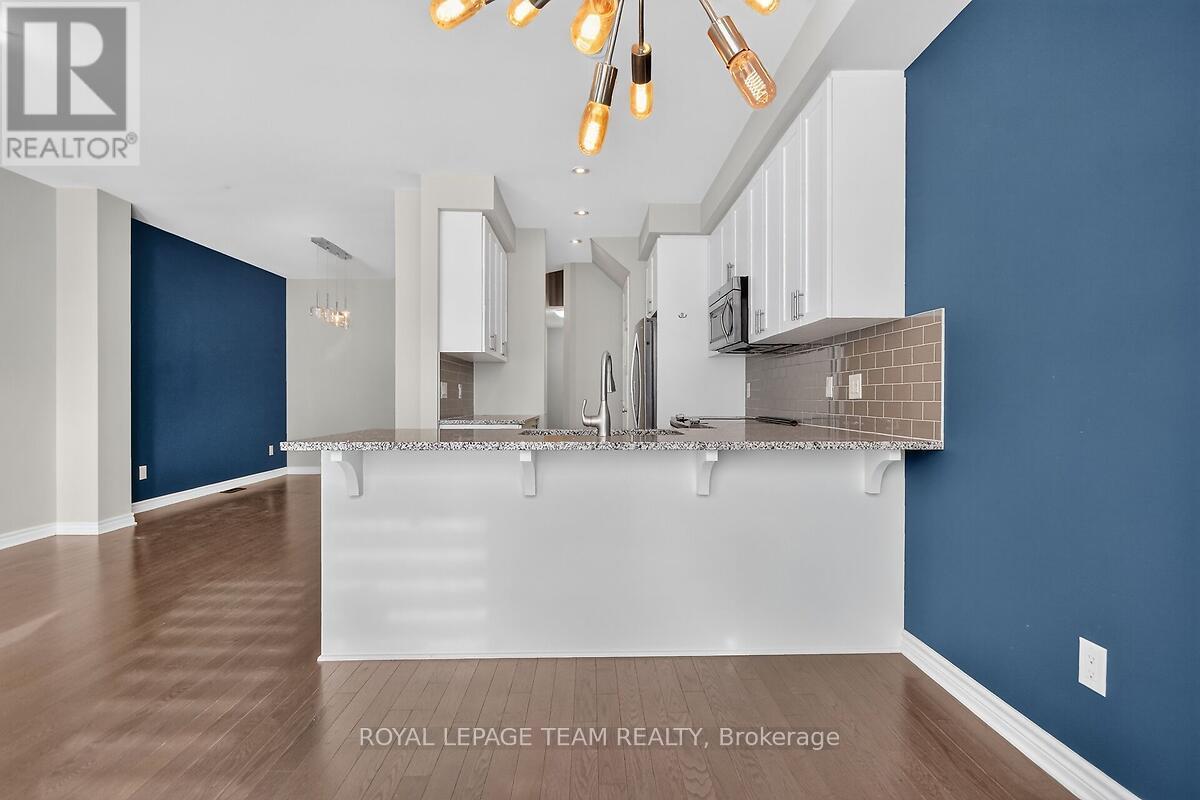 253 FERGUS CRESCENT - Image 14