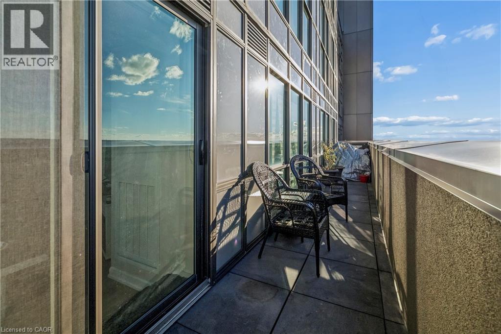 #1005 450 DUNDAS Street E - 24