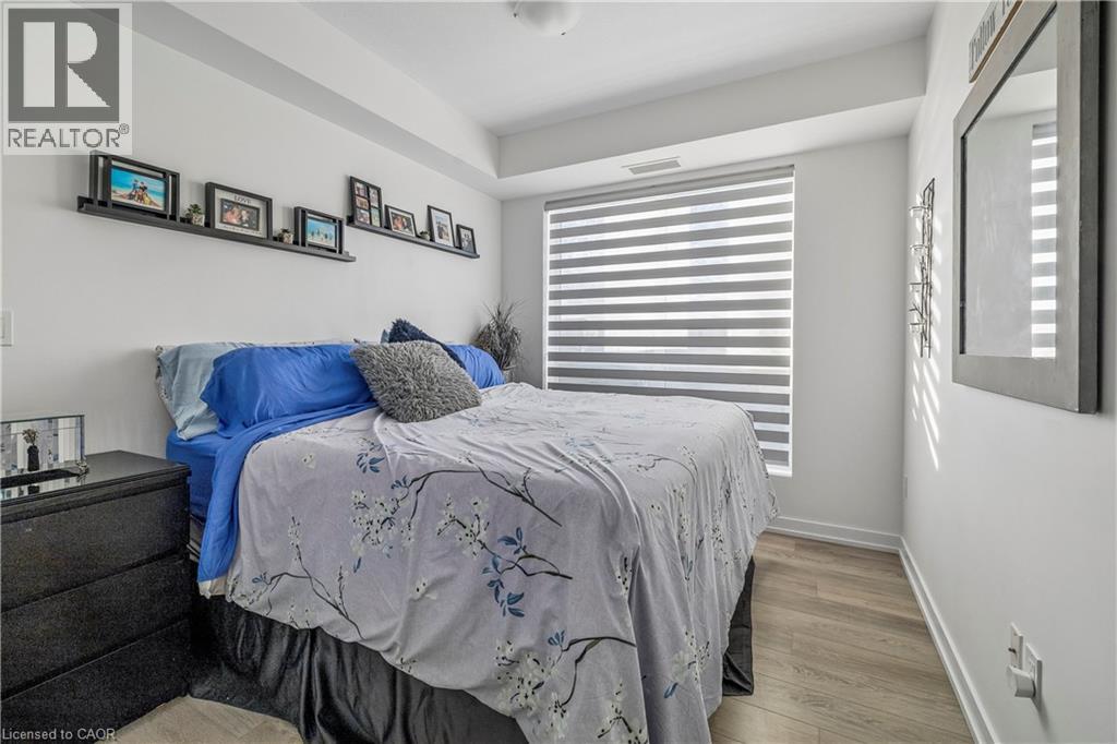 #1005 450 DUNDAS Street E - 36