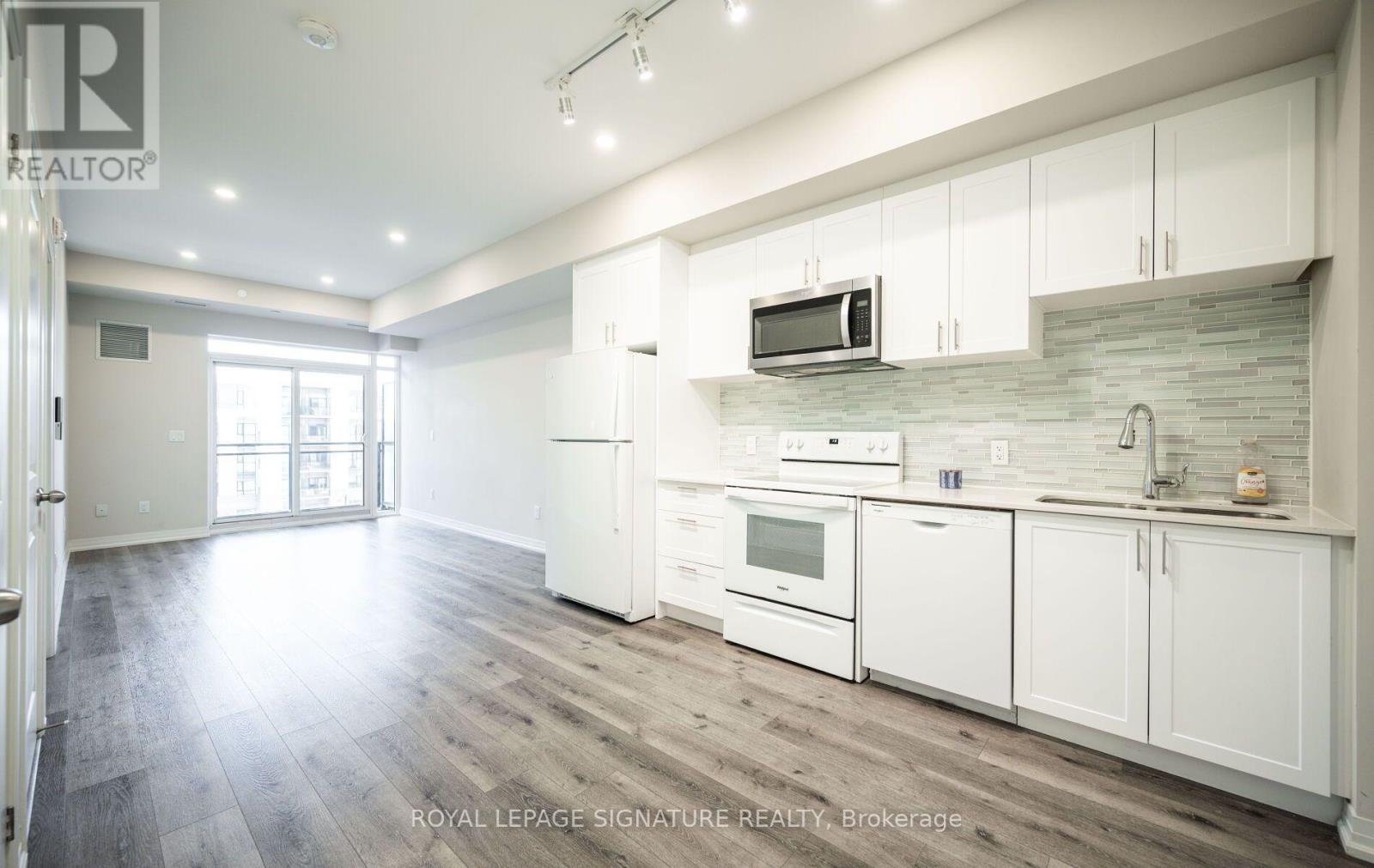 50 Herrick Avenue — photo 22