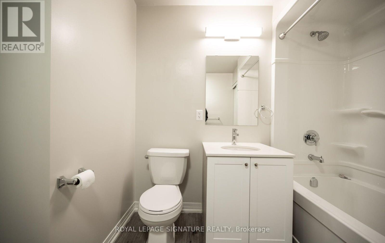 50 Herrick Avenue — photo 32
