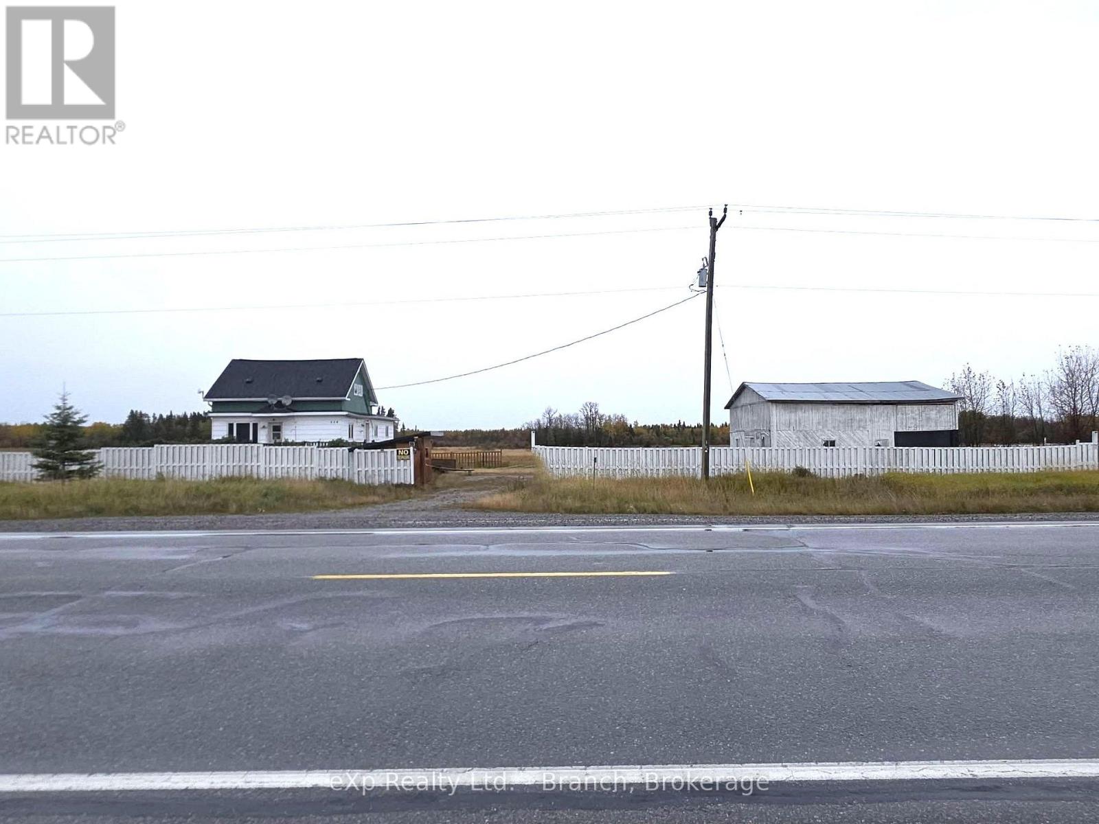 518 11 HIGHWAY W - 2