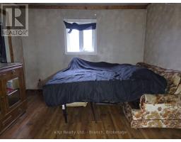 518 11 Highway W, Mattice Val Cote, ON P0L1T0 Photo 16