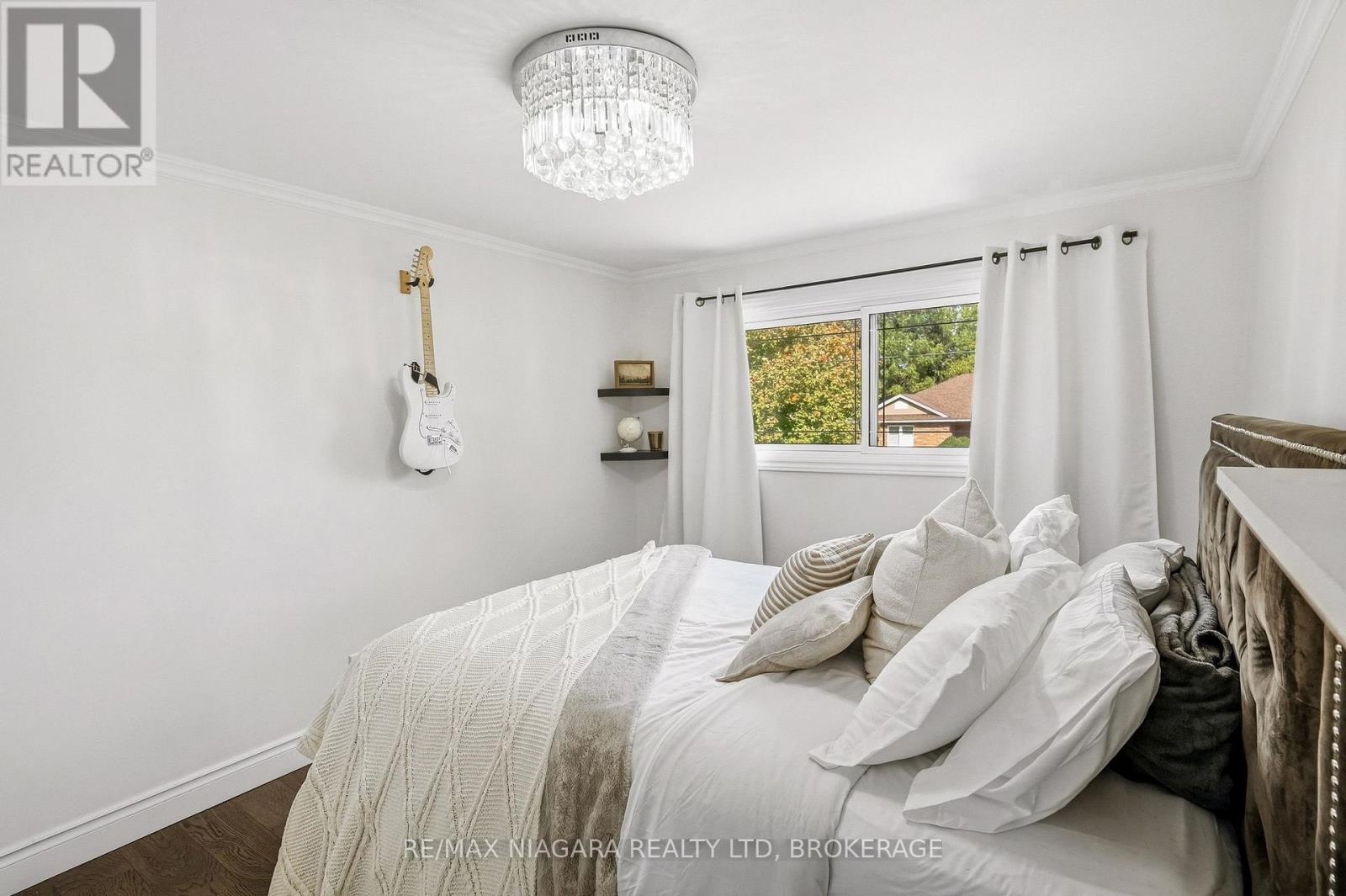 6470 GORE STREET - Image 26