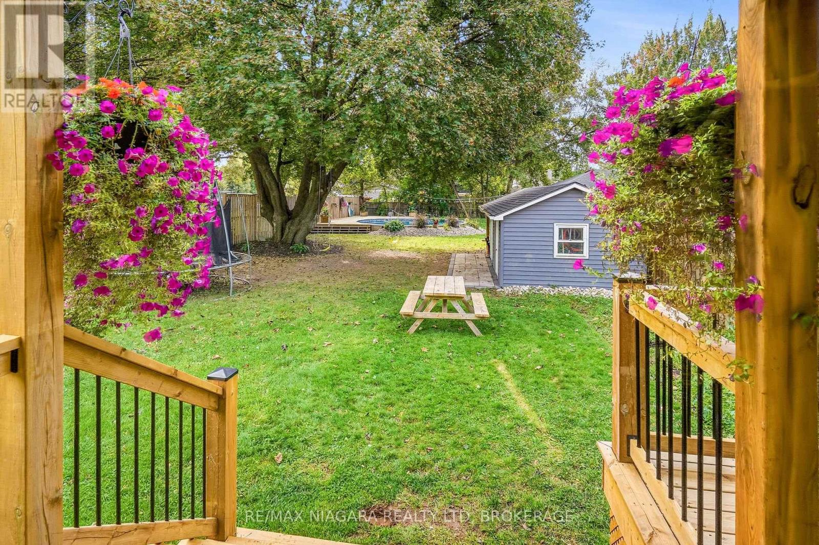 6470 GORE STREET - 37
