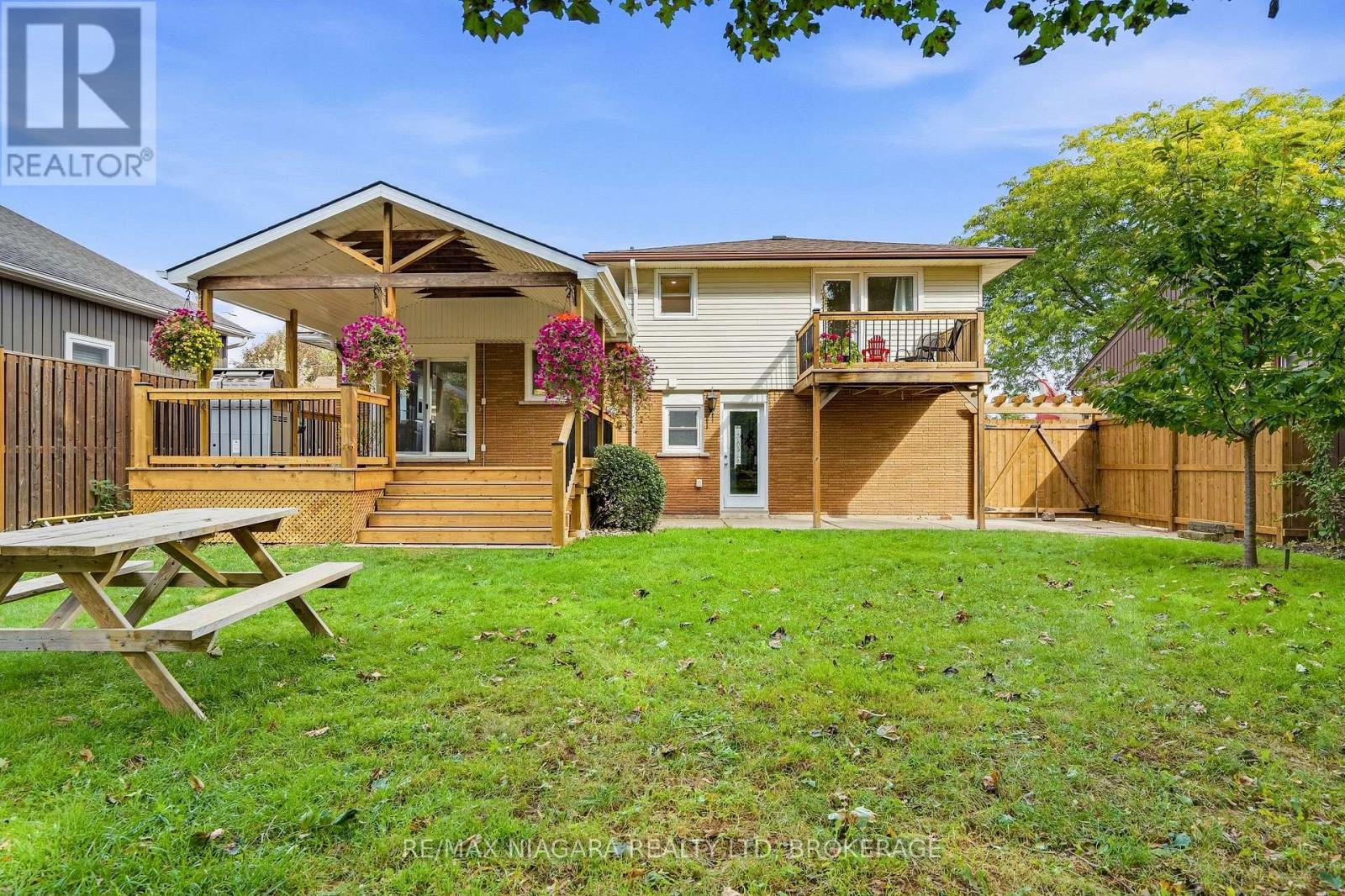 6470 GORE STREET - 40