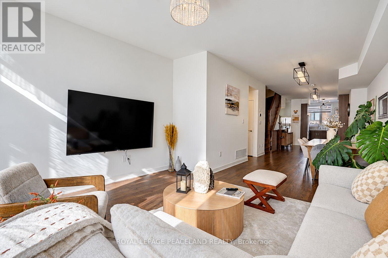 127 Green Gardens Boulevard, Toronto, ON photo 21