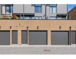 127 Green Gardens Boulevard, Toronto, ON M6A0E2 Photo 48