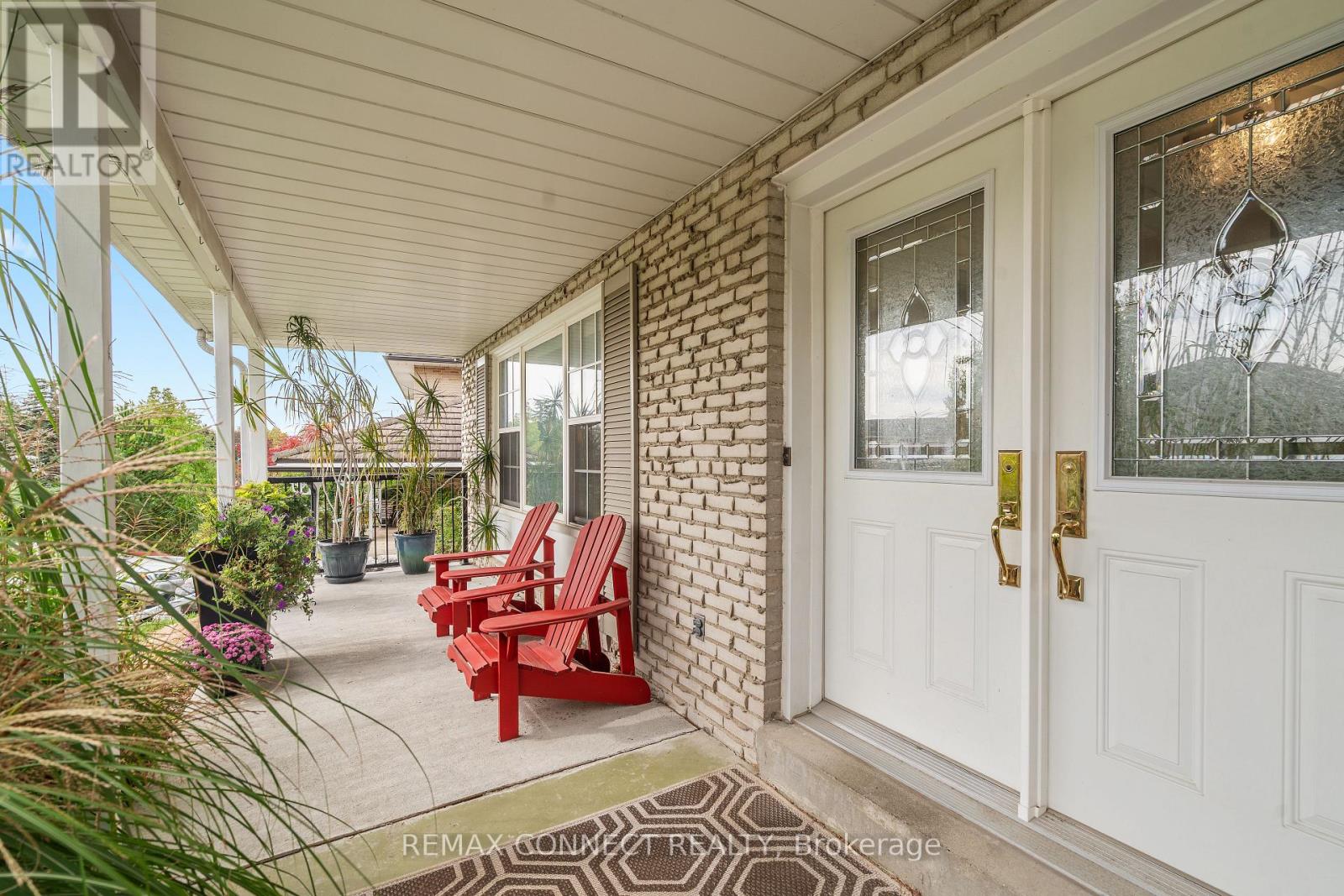 26 Averdon Crescent, Toronto, ON photo 5