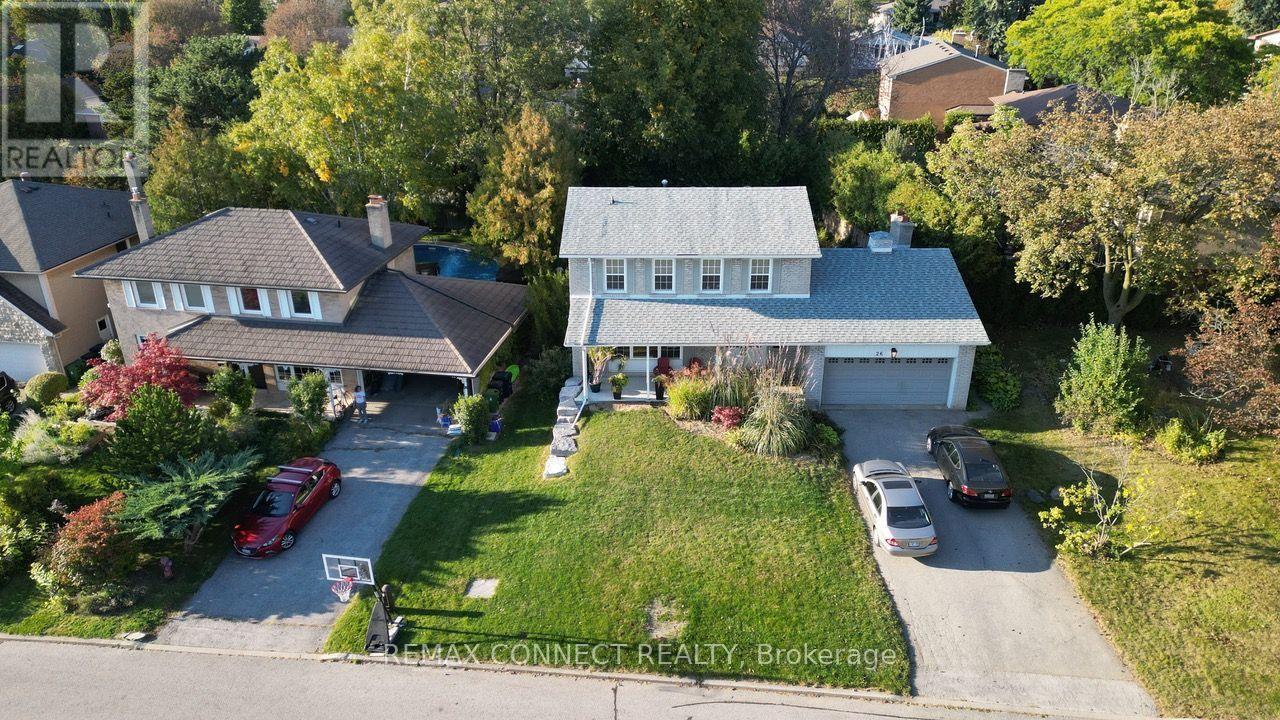 26 Averdon Crescent, Toronto, ON photo 9