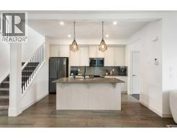 4pc Bathroom - 416 Coopers Boulevard Sw, Airdrie, AB T4B4V2 Photo 6
