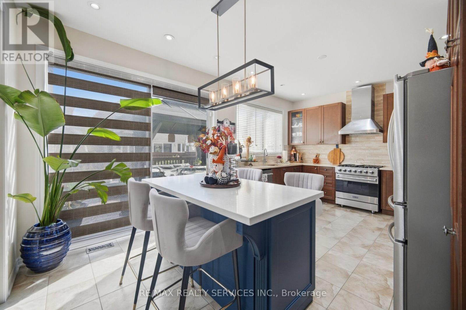 54 WISHING WELL CRESCENT - 17