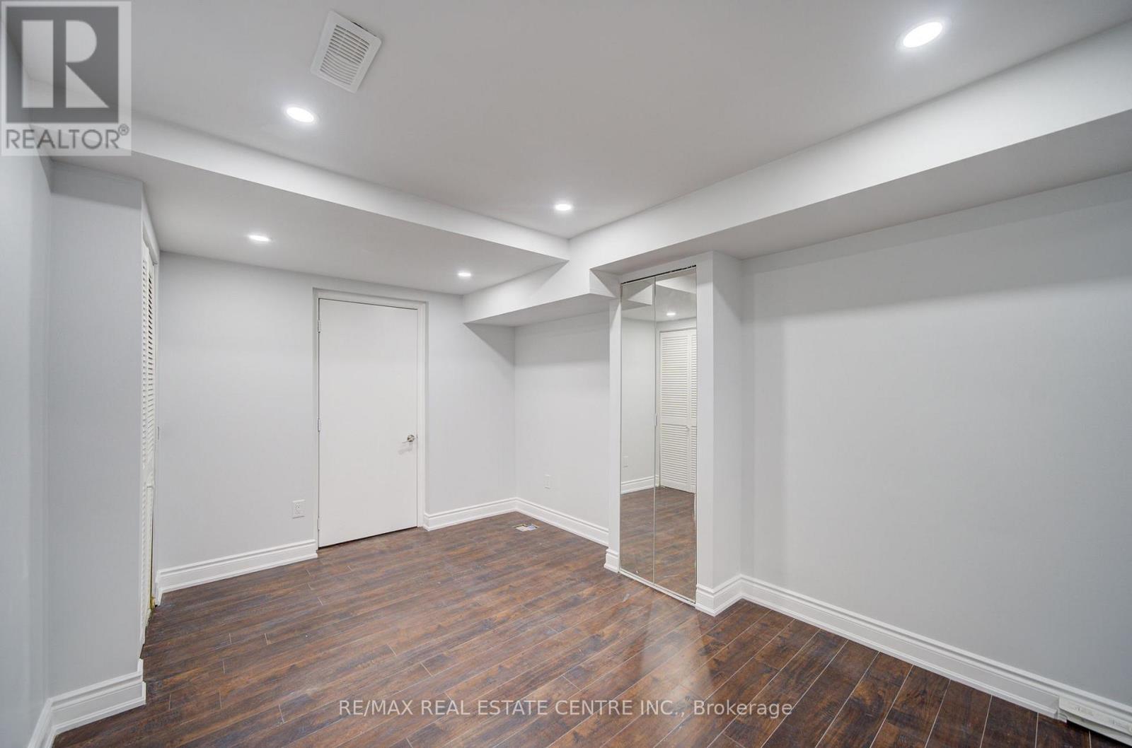 23 Gamson Crescent — photo 22