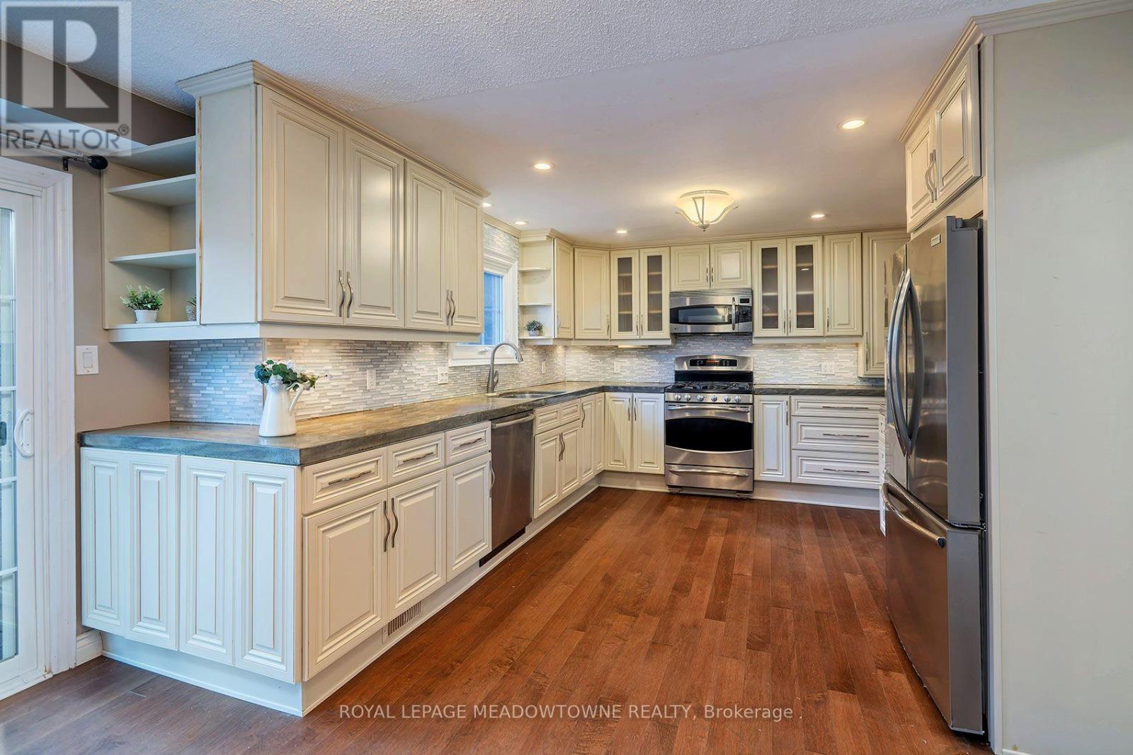 38 Mckillop Court, Brampton, ON photo 14