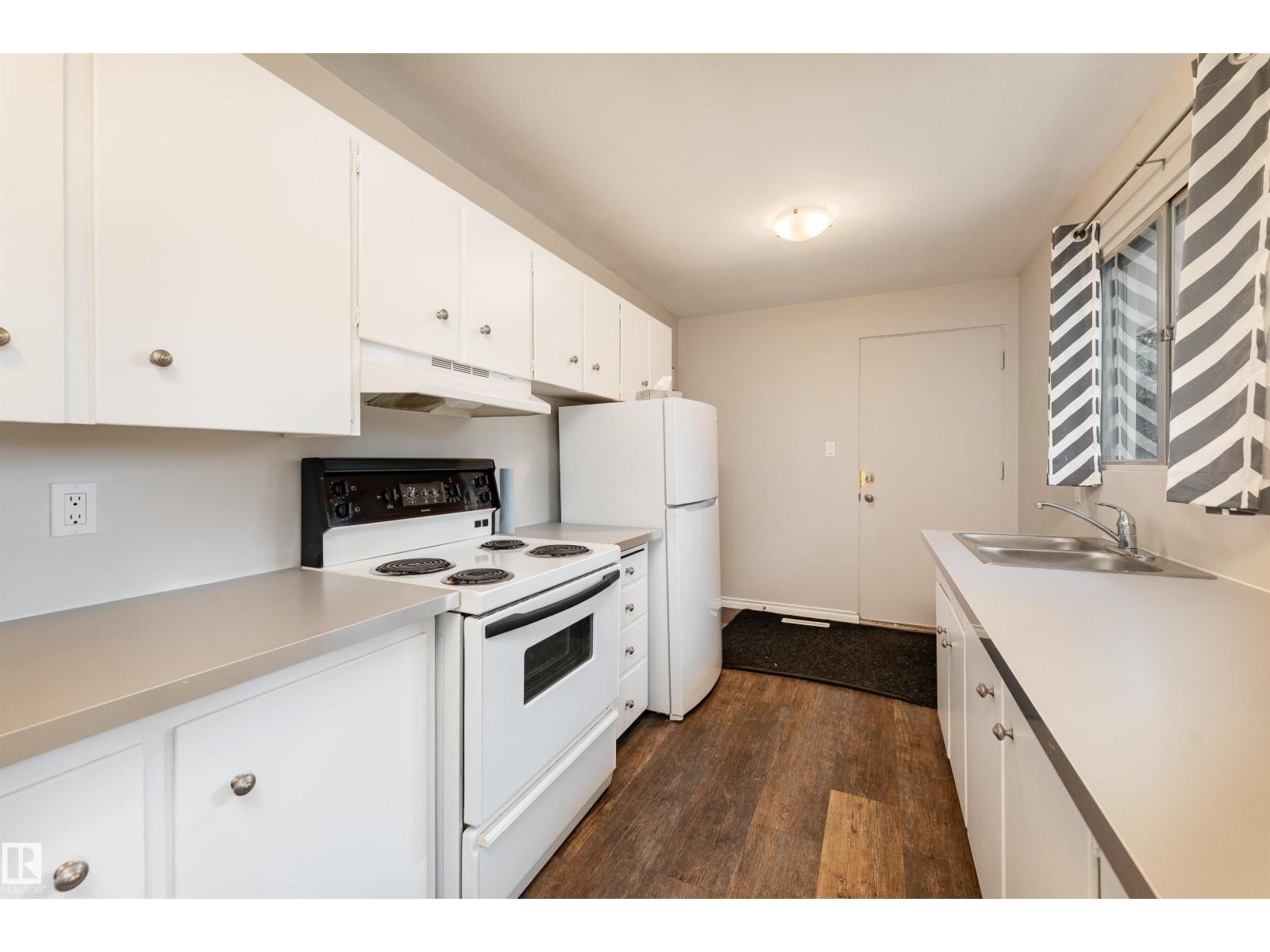 993 Cedar Street, photo 11