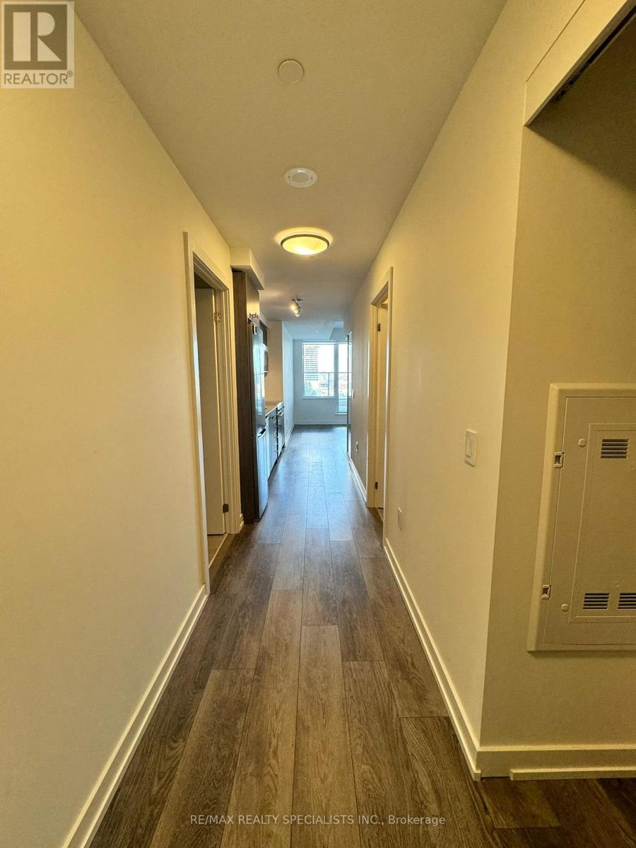 15 Wellington Street — photo 13