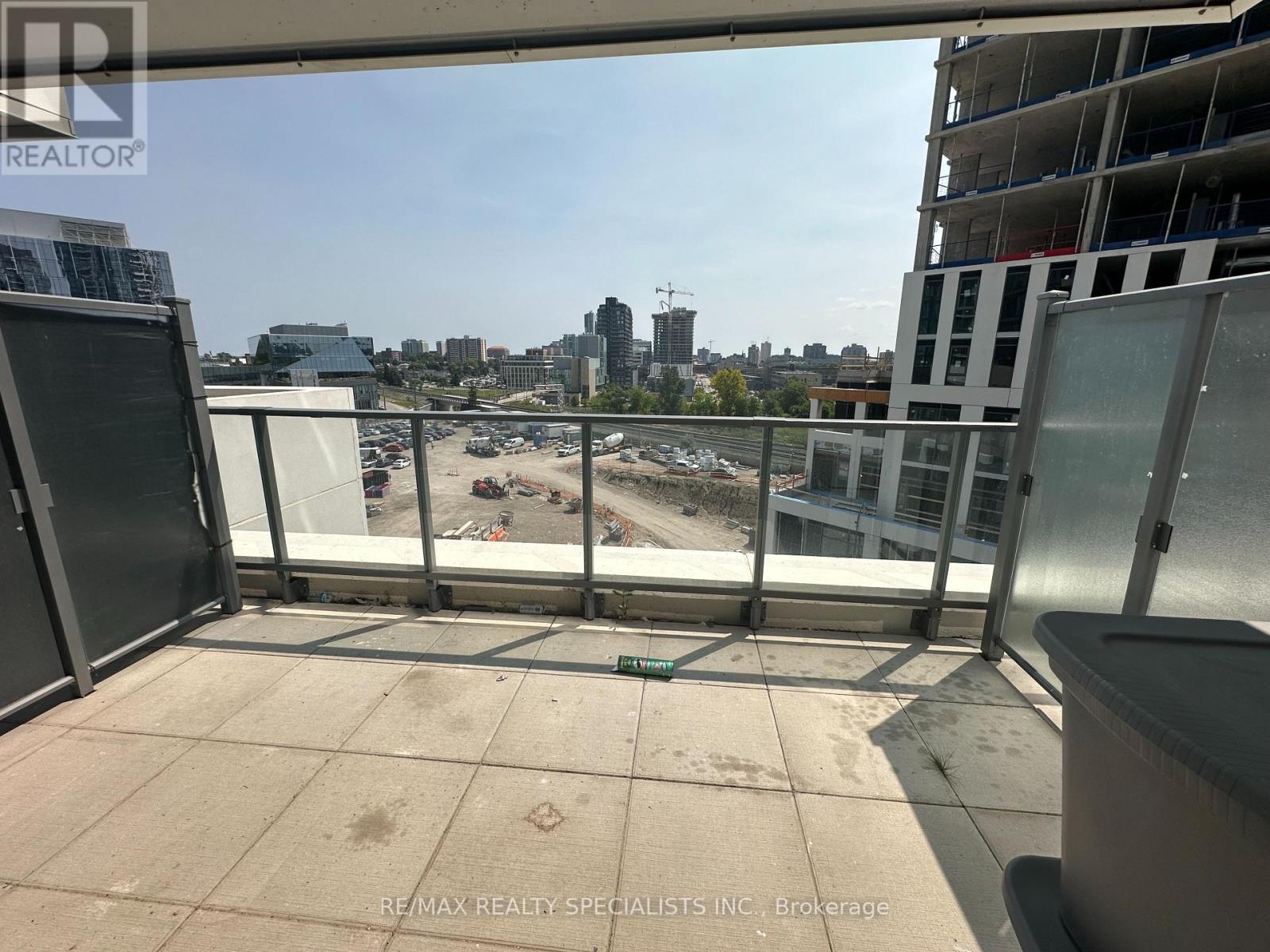 15 Wellington Street — photo 16
