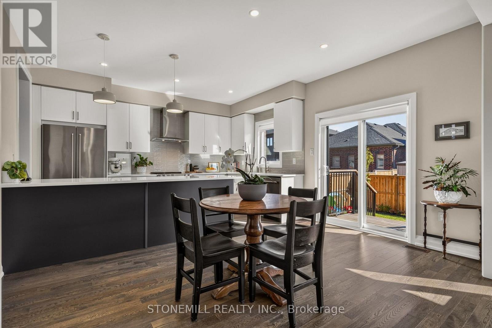 226 MIDLAND PLACE, Welland (Hwy 406/Welland) — photo 9