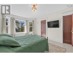917 Highway 335, West Pubnico, NS B0W3S0 Photo 29