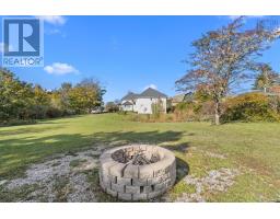 917 Highway 335, West Pubnico, NS B0W3S0 Photo 39