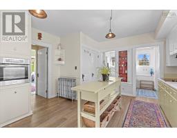 917 Highway 335, West Pubnico, NS B0W3S0 Photo 18