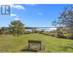 917 Highway 335, West Pubnico, NS B0W3S0 Photo 40
