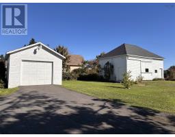 917 Highway 335, West Pubnico, NS B0W3S0 Photo 36