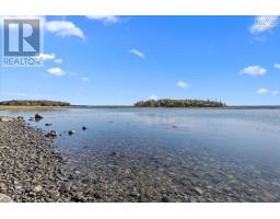 917 Highway 335, West Pubnico, NS B0W3S0 Photo 44