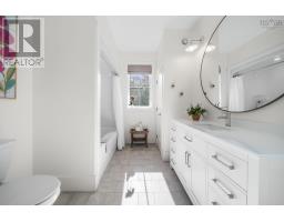 22 Western Point Lane, East Uniacke, NS B0N1Z0 Photo 15