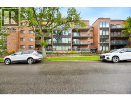205, 659 4 Avenue NE - photo 2