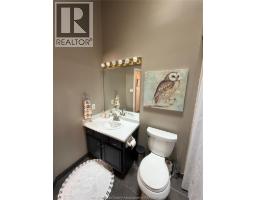 Primary Bedroom - 23 Malibu Dr, Leamington, ON N8H5G4 Photo 9