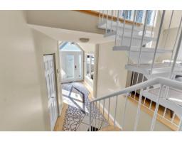 143 Ch. Du Domaine, Val Des Monts, QC J8N5B9 Photo 29