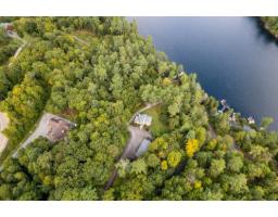 143 Ch. Du Domaine, Val Des Monts, QC J8N5B9 Photo 42