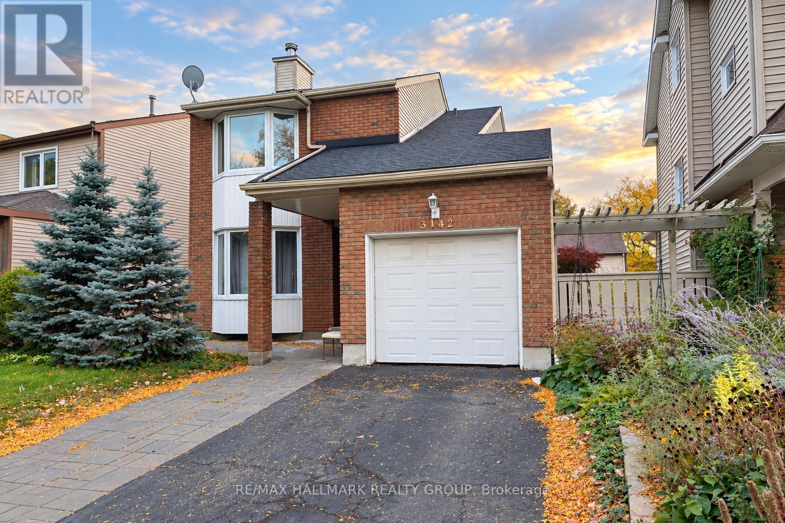 3142 DUMAURIER AVENUE E - 2